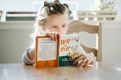 Fun Methods for Practicing English Words with Children | Singit