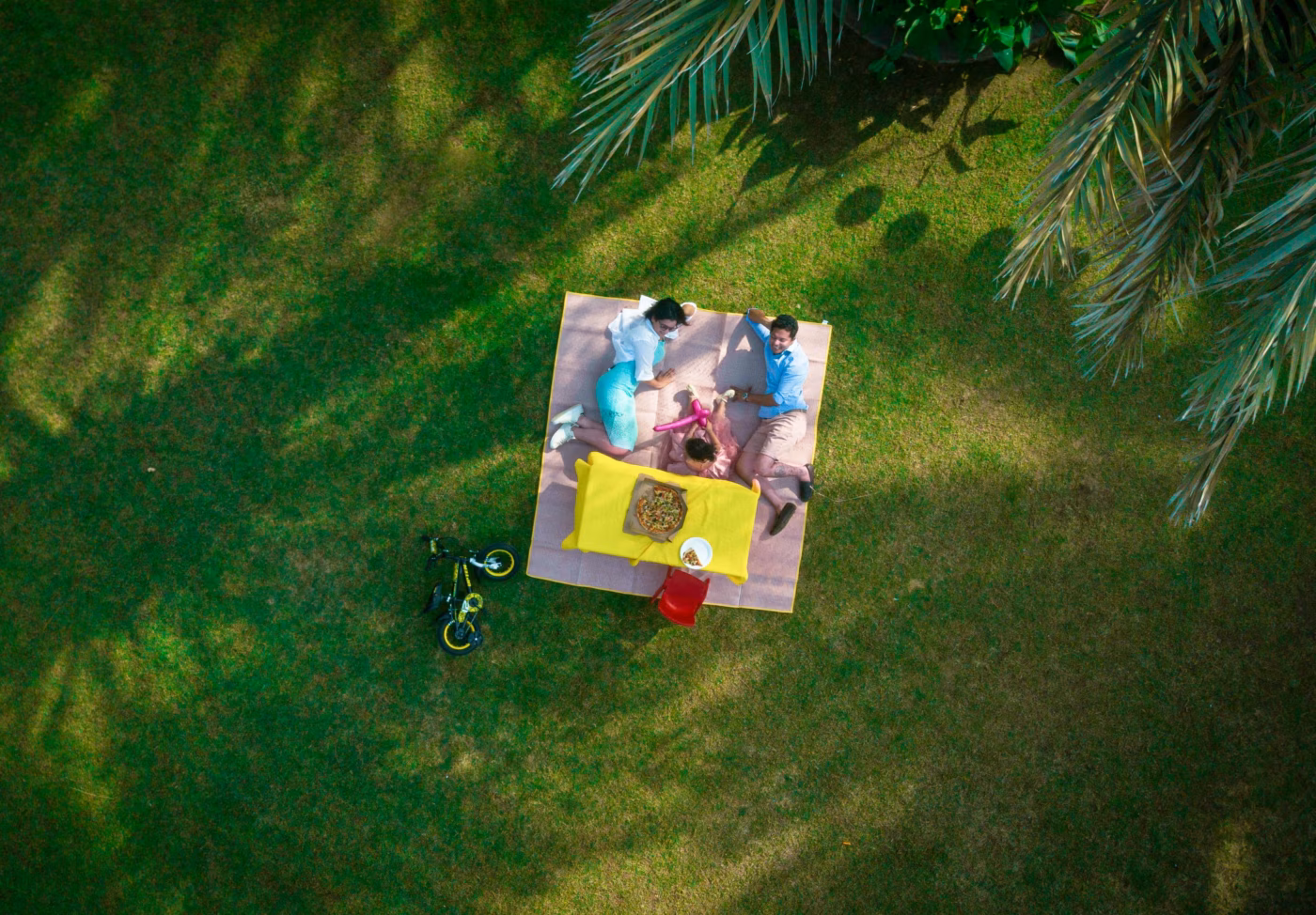 Playlist de verão para um piquenique no parque | Singit